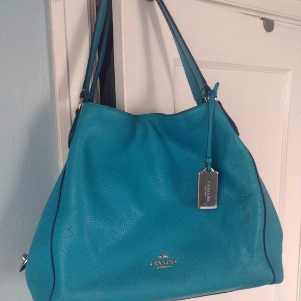 Coach Edie 31 Shoulder Bag Pebble Leather - Picture 14 of 16